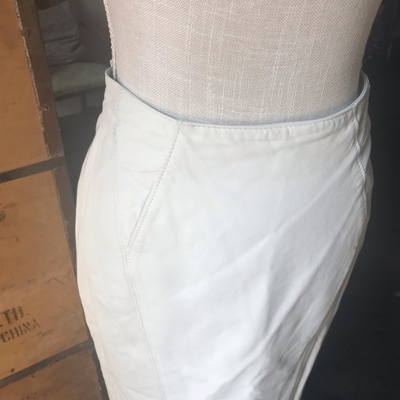 NWT Begedor Italian leather skirt - Picture 2 of 14